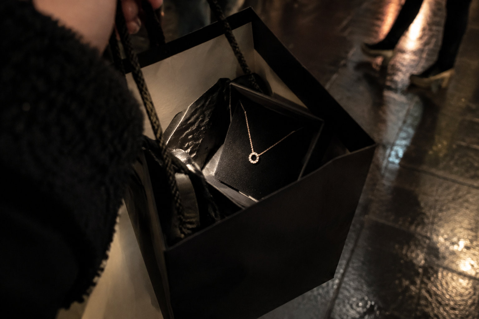 Black Friday Bijoux : Le guide pour un achat réfléchi et durable