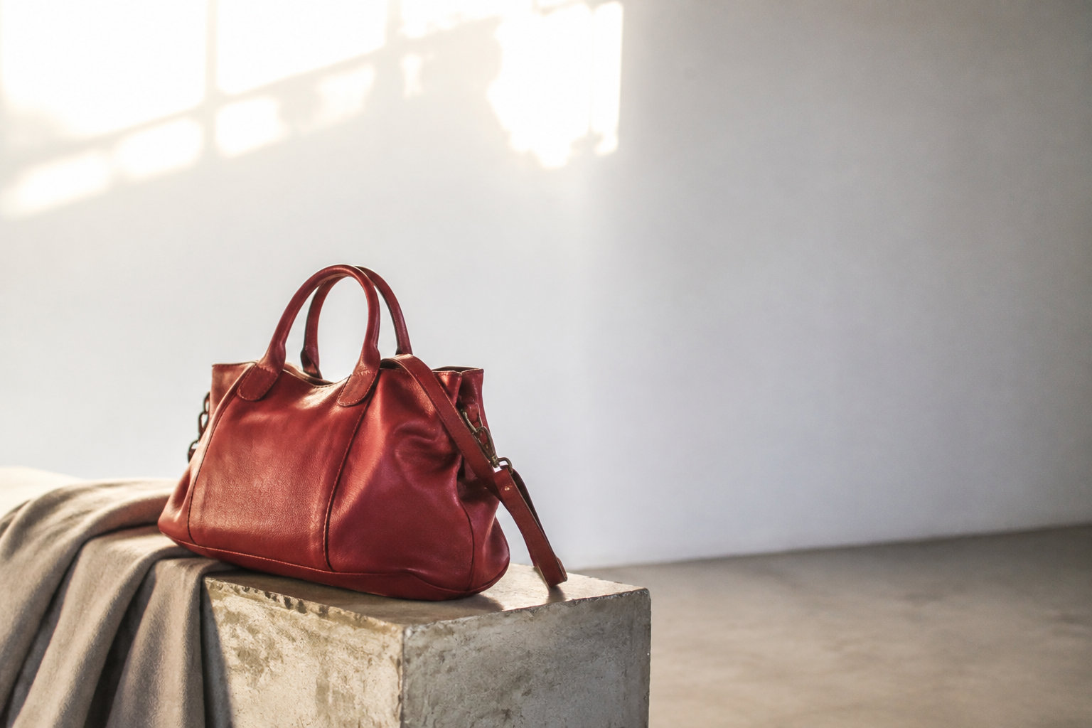Comment choisir son sac à main ? Le guide pratique pour trouver le modèle parfait